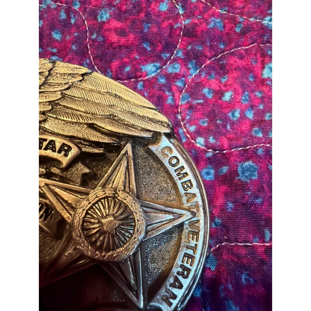 Vintage Silver Star Combat Veteran American Hero Belt Buckle USA Made 4341